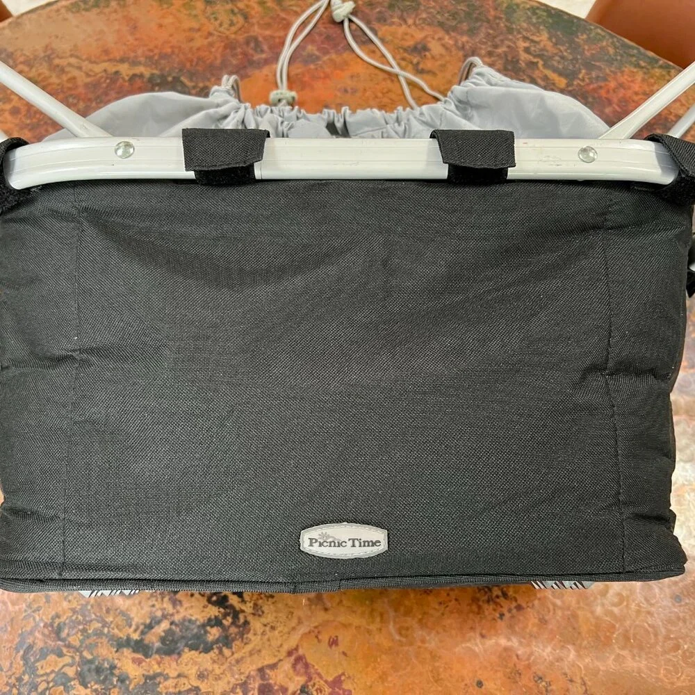 Collapsible Picnic Time Basket / Market Tote with Top Closure
